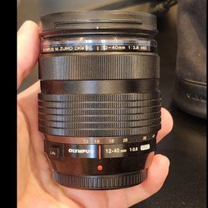 Olympus OM-D E-M1 mark ii Digital mirorless DSLR Camera with 12-40 2.8 PRO lens